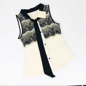 Anthropologie | A’reve Lace Detailed Top